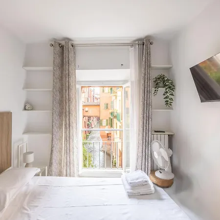 La Casa Sul Canale, By Short Holidays *